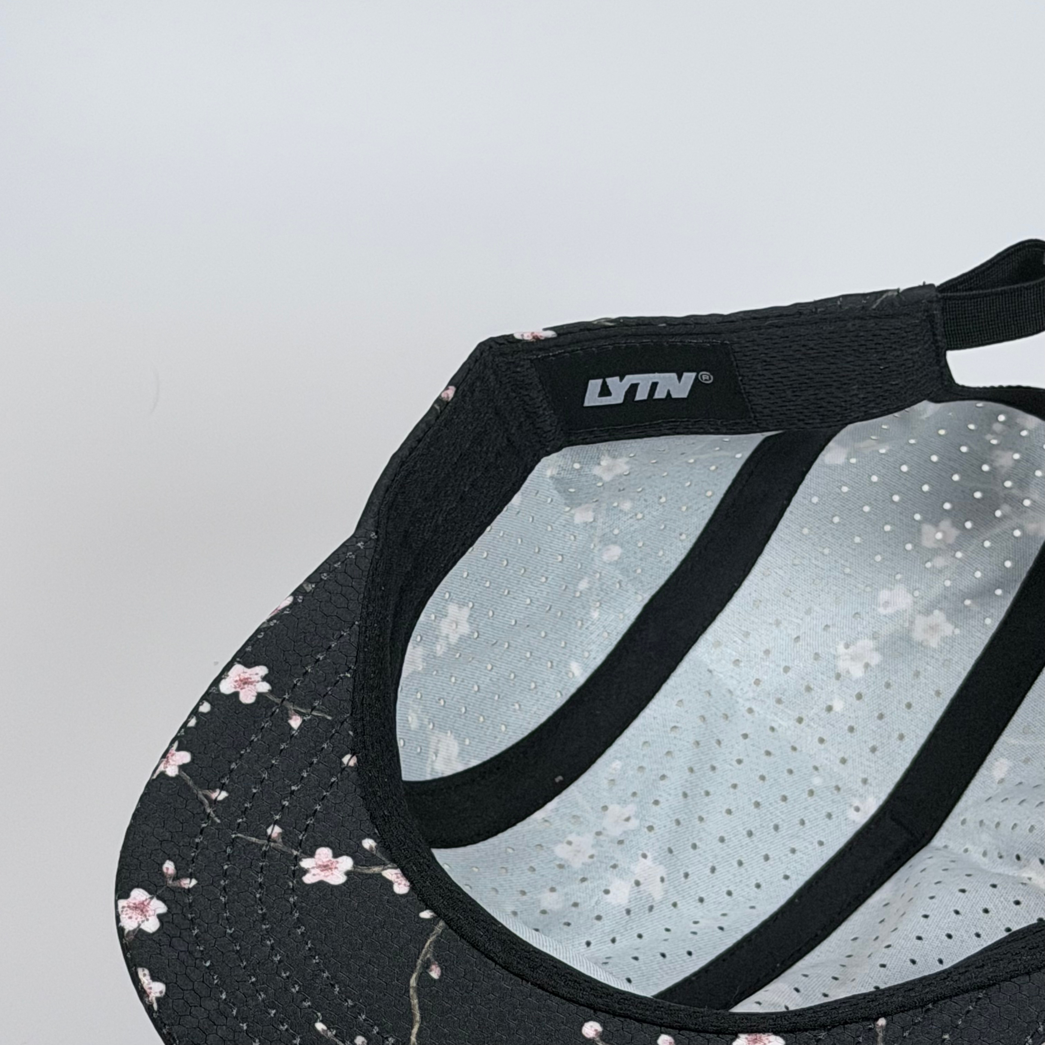 PAIN Cherry Blossoms - Black